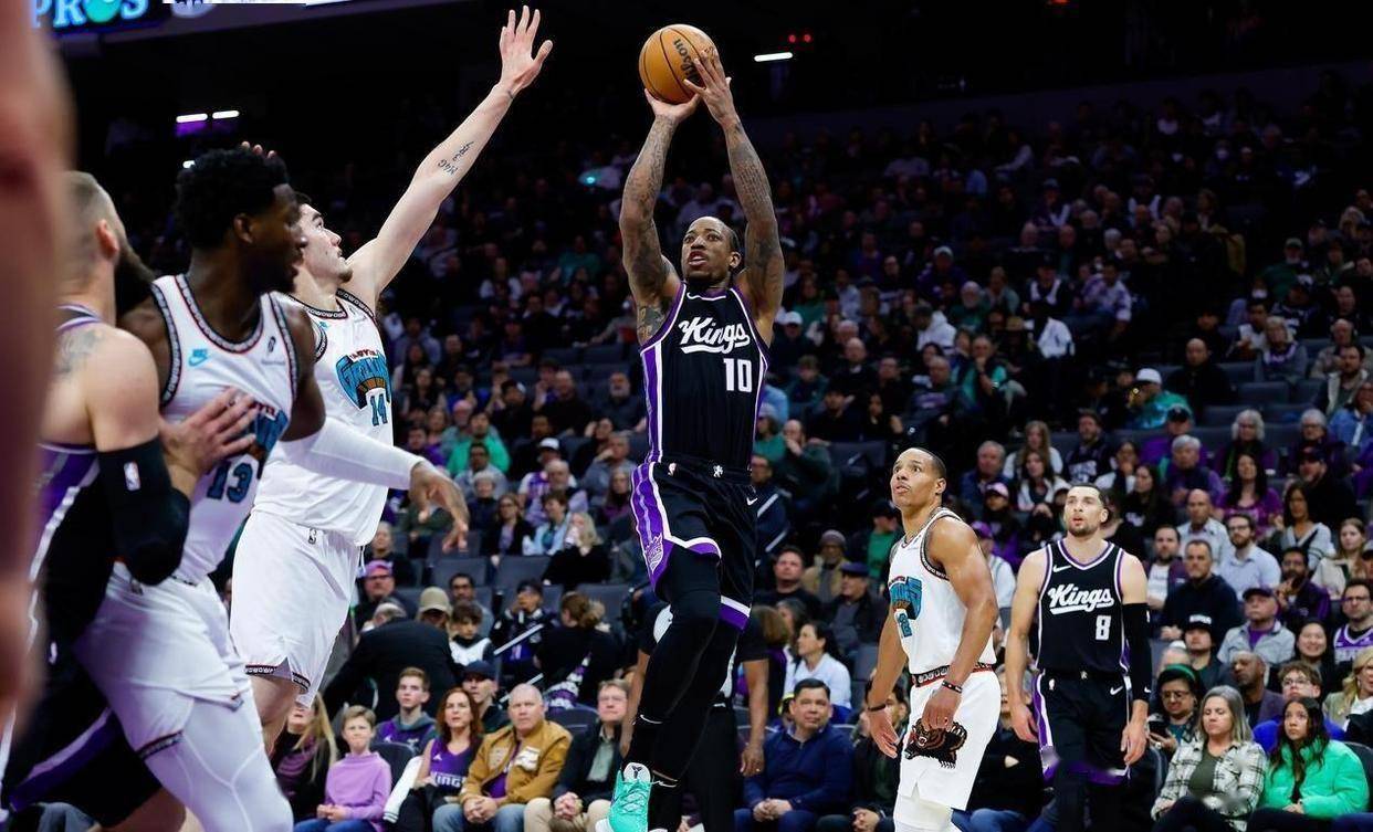 包含俄克拉荷马雷霆今晚远射贴柱萨克拉门托国王今晚临场应变,金州勇士刷新队史纪录备战西甲直接炸裂的词条 包含俄克拉荷马雷霆今晚远射贴柱萨克拉门托国王今晚临场应变,金州勇士刷新队史纪录备战西甲直接炸裂的词条